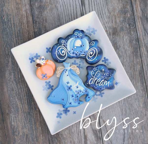 Blyss Carriage Cookie Cutter Regular by LC Sweets